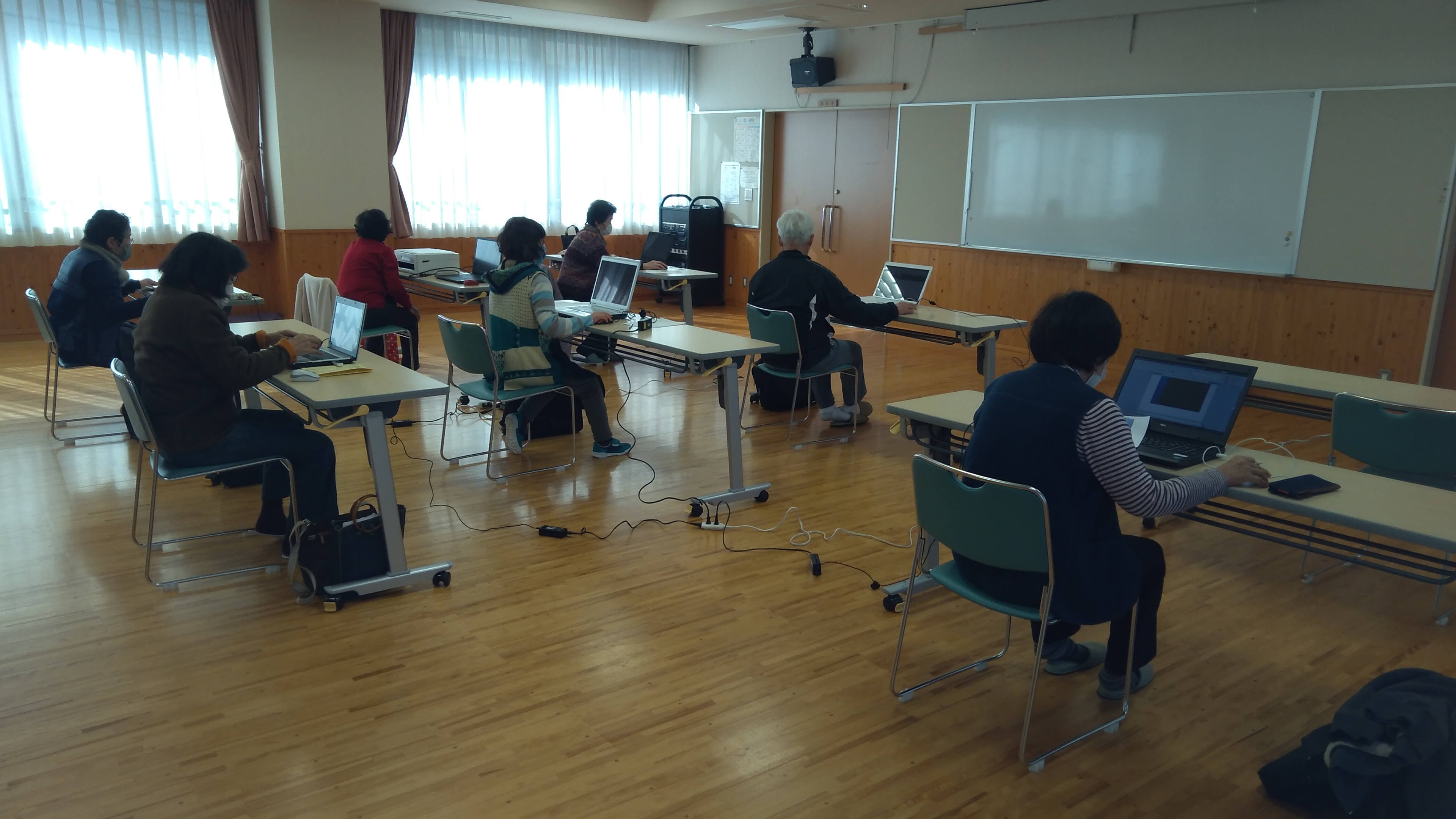 パソコンクラブほし【生涯学習クラブ】
